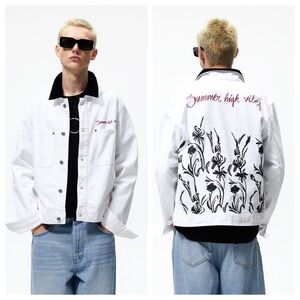 NWT. Zara Man White Contrast Embroidered Slogan Denim Jacket. Size L.